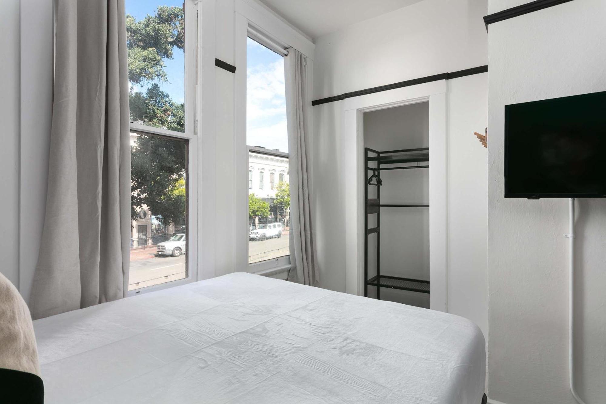 La Ventana Deluxe Suites San Diego Exterior photo